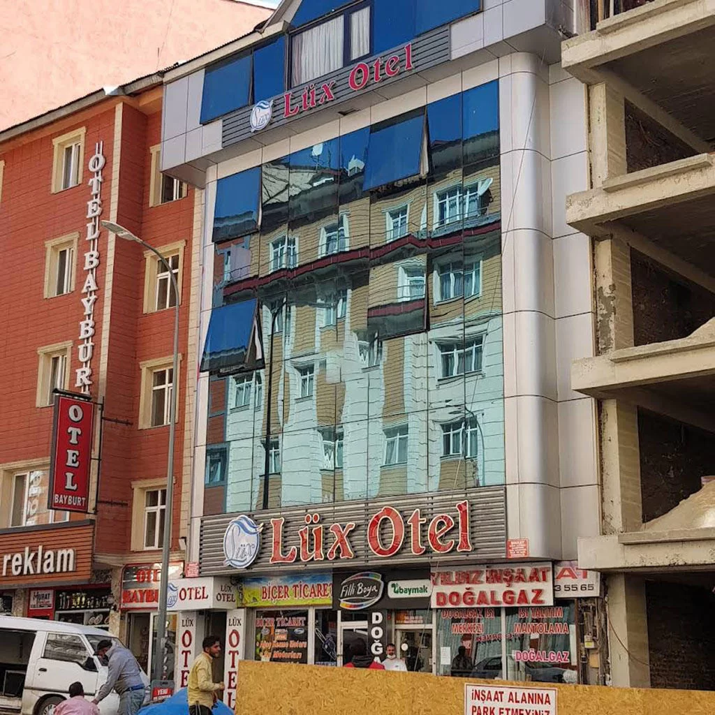 LUX OTEL ERZURUM